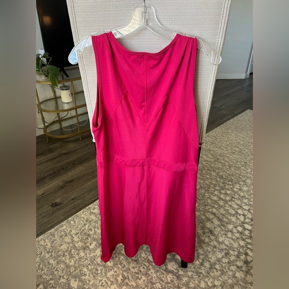 EUC Title Nine Athletic Dress, Barbie Pink, Large - Picture 4 of 6